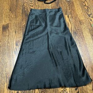 Aritzia silk skirt black